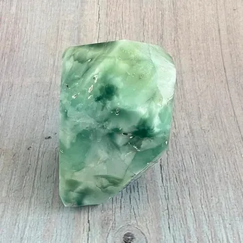 Larimar špice - obelisk 3 cca 4,8 x 2,9 cm, 70 g