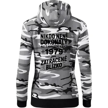 Dámská mikina Nikdo není dokonalý ale ti narození v roce 1979 jsou zatraceně blízko - Dámská mikina trendy zipper s kapucí - 2XL ( Šedý maskáč )