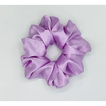 Saténová Scrunchie gumička sv. fialová XXL