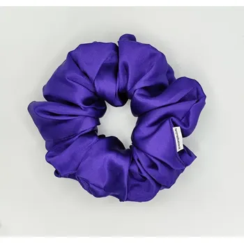 Saténová Scrunchie gumička fialová XXL