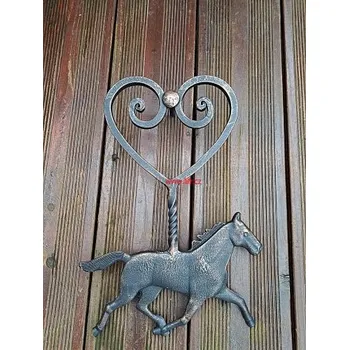 Svícen srdíčko Koníček