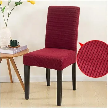 Potah na židli Červený potah na židli