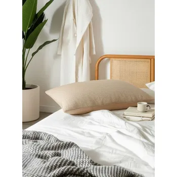 Polštář Sinsay - Dekorativní polštář - béžová - 619GM-08X - 619GM-08X-ONE