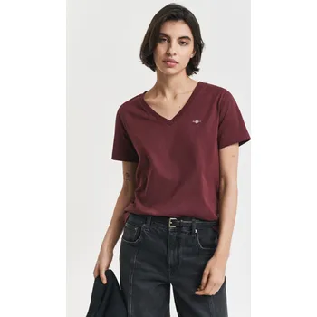 Dámské tričko TRIČKO GANT REG SHIELD SS V-NECK T-SHIRT PLUM WINE