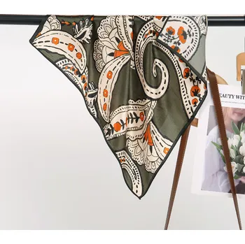 Šátek Hedvábný šátek Etno vzor 53x53 cm v dárkovém balení, HEDVÁBNÝ SVĚT