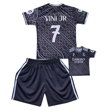 Fotbal Numberoplus Premium dětský fotbalový dres komplet Real Madrid FC - Vinic JR7 Fly Better Velikost: 13 let (vel.152)