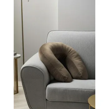 Cestovní polštářek Sinsay - Cestovní polštářek - tmavě hnědá - 739GN-89X - 739GN-89X-ONE