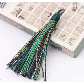 Barevné bavlněné třásně pro dekorace | ozdobné střapce, etno dekorace - Tmavě zelená