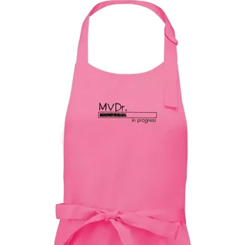 Kuchyňská zástěra In progress titul MVDr. doktor doktorka veterinární medicíny - Dámská zástěra na vaření - Univerzální velikost ( Růžová )