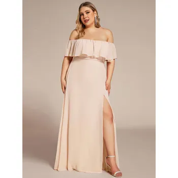 Dámské šaty Šaty pro družičky s odhalenými rameny, volánky a rozparkem Barva: Pudrová, Velikost: 8XL