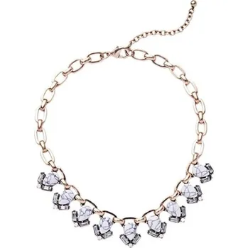 Náhrdelník Flamenco Mystique Růžicový mramorový náhrdelník N574 pro elegantní styl