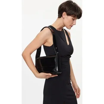 Kabelka Kabelka Calvin Klein Block Ew Flap Shoulderbag25 S K60K611833 Černá OS
