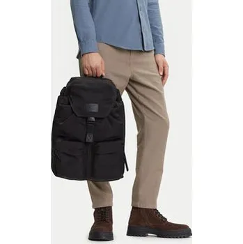 Městský batoh Batoh Calvin Klein Jeans Metro Nylon Flap Bp 43 Ny LV04G3085G Černá OS