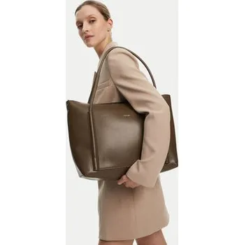 Kabelka Kabelka Calvin Klein Ck Linn Large Shopper K60K613109 Hnědá OS