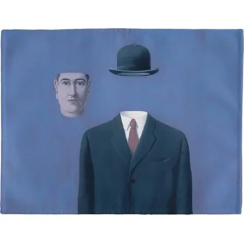 prostírání Prostírání na stůl Poutník René Magritte