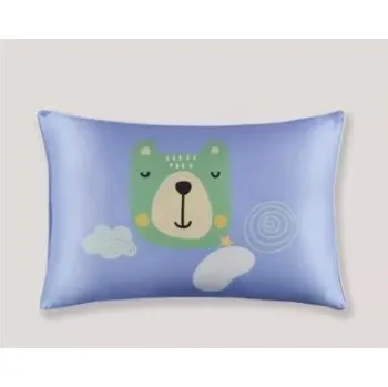 Povlak na dekorativní polštářek Dětský hedvábný povlak na polštář různé vzory Motiv: Medvídek