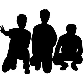 Samolepící dekorace Samolepka na stěnu tři chlapci 11x15cm