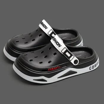 Dámské pantofle Pánské plážové sandály s otvory a pohodlnou stélkou Barva: Černá, Velikost: 40-41