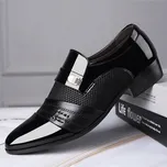 Pánské polobotky slip-on pro formální a business styl Barva: Černá, Velikost: 38