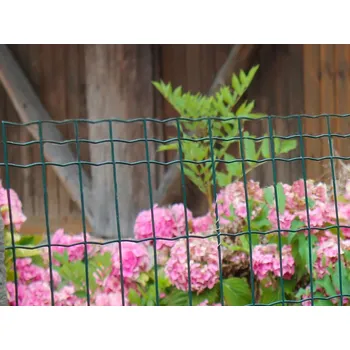 Pletivo Svařované pletivo, drát 2,5 mm, oko 100x50, výška 80 cm, 15 m, zelená