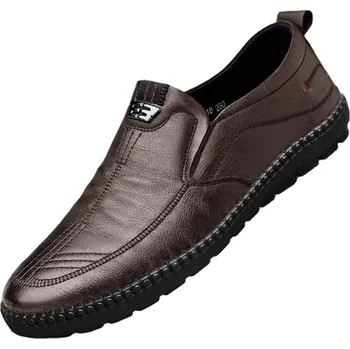 Pánské mokasíny Pánské mokasíny s protiskluzovou podrážkou Barva: Hnědá, Velikost: 39