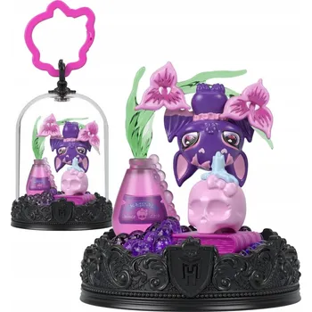 MONSTER HIGH FIGURKA V PŘÍVĚSKU COUNT FABULOUS + DOPLŇKY