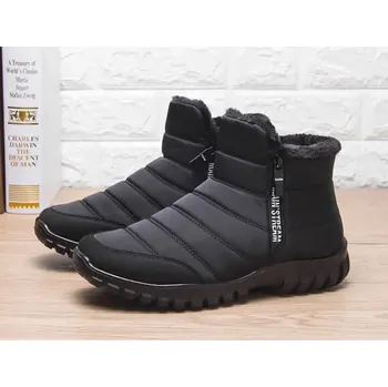 Pánská zimní obuv Zateplené kotníkové boty s bočním zipem do zimy Barva: Černá, Velikost: 48