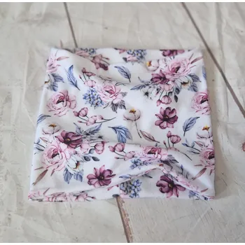 Flísový nákrčník Yháček, Květy