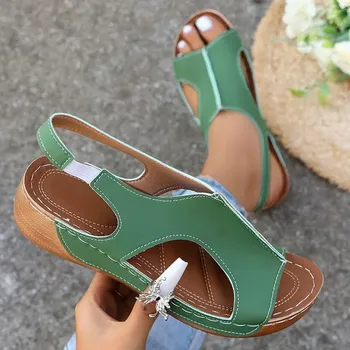 Dámské sandále Letní dámské sandály na klínku s páskem za patu Barva: Zelená, Velikost: 38