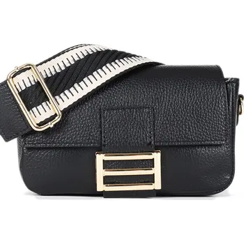 Kabelka ITALSKÉ Malé dámské kožené kabelky černá Malita