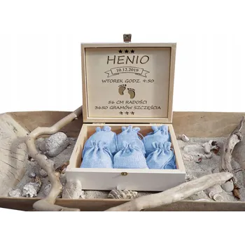 Obraz DŘEVĚNÁ KRABIČKA Dárek na křtiny Svatému Dárek Ke Křtinám s METRIKOU WN