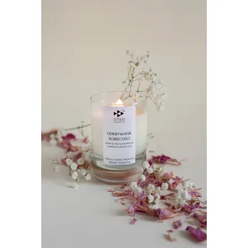 Svíčka Sójová vonná svíčka OBJEVOVÁNÍ ŽENSKOSTI Otso Handmade