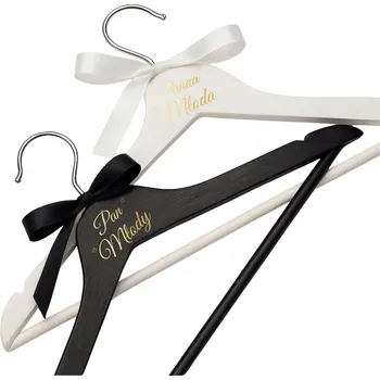 Svatební dekorace Svatební věšák Decortrend dřevěný zlatý Nevěsta Ženich