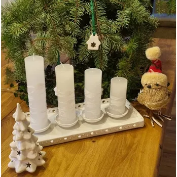 Svícen Adventní keramický svícen bílý na tácku