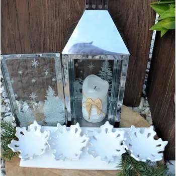 Svícen Adventní keramický svícen bílý s vločkami