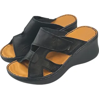 Dámské pantofle 3061 - 60 černé dámské zdravotní nazouváky na klínku 41