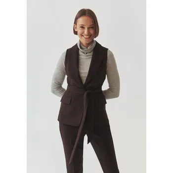 Dámská vesta Tatuum DÁMSKÁ PLÁTĚNÁ VYPASOVANÁ VESTA S OPASKEM - LAMKINA