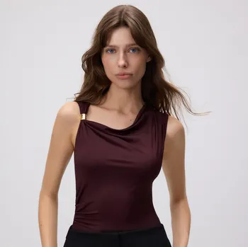 Dámské tričko Reserved - Body s dekorativním detailem - hnědá - 381IK-83X - 381IK-83X-L