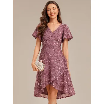 Dámské šaty šaty s krátkým rukávem, volánky, flitry a výstřihem do V Barva: Purpurová, Velikost: 3XL