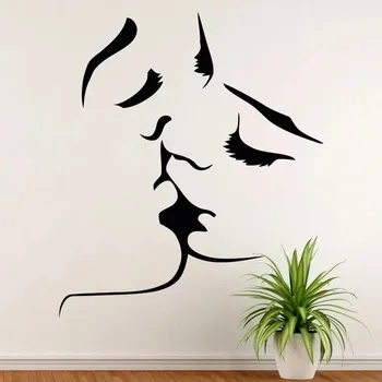 Samolepící dekorace Polibek láska - vinylová samolepka na zeď 80x69cm