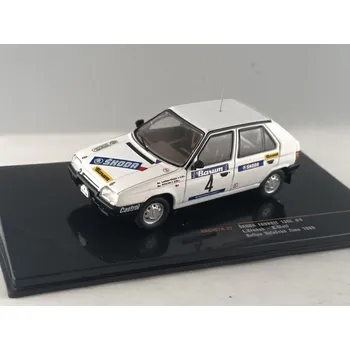 autíčko Model IXO Škoda Favorit 136L N.4 Rallye Valašská Zima 1989 1:43