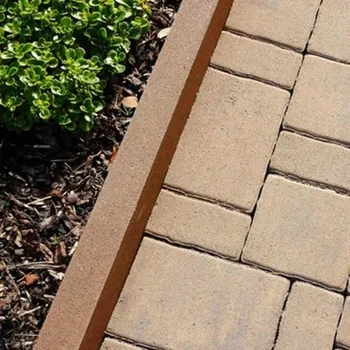 Zahradní obrubník Obrubník betonový BEST Parkan II karamelový 50x1000x200 mm