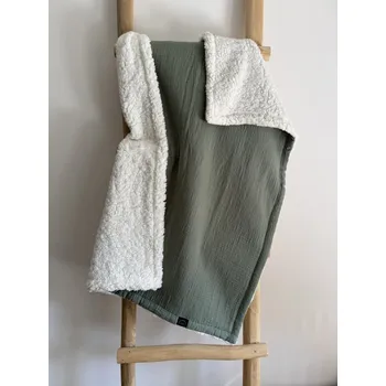 Dětská deka added EST.2020 DEKA S BERÁNKEM MECHOVĚ ZELENÁ