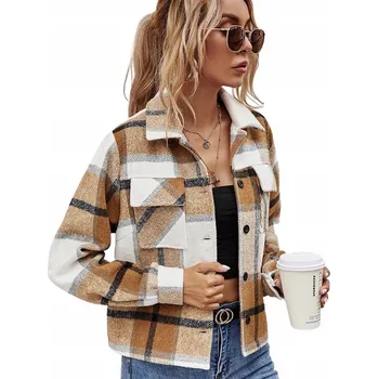 Dámská košile Teplá kostkovaná košile s kapsami, oversize střih