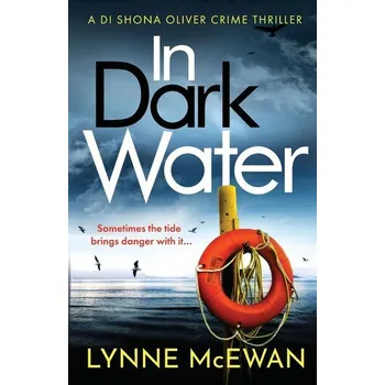 Cestování In Dark Water - McEwan, Lynne