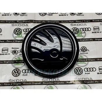 Znak automobilu Přední znak, logo Škoda Octavia III (2012 - 2020) originál v černé barvě BLACK MAGIC F9R (5JA853621AUL /glossy)
