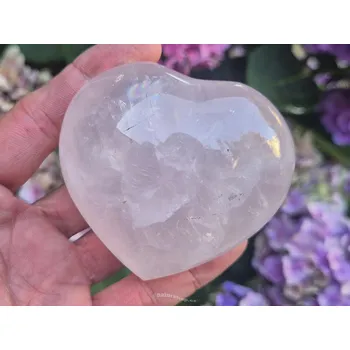 Přírodní kámen Leštěné srdce z kamene růženín 310g (Madagaskar)