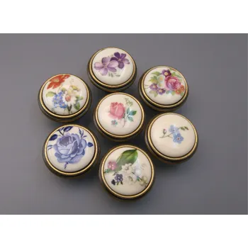 Nábytkové kování 24P88.0302x.09 porcelánová knopka dekorovaná