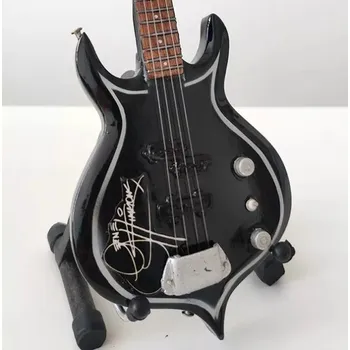 Elektrická kytara Miniatura kytary Music Legends PPT-MK076 Gene Simmons Kiss Cort Punisher 2 Signed
