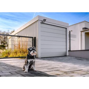 Přístřešek na auto GARDEON® Garáž s vraty Hörmann, světlíkem a přístřeškem 2,5 m x 5 m